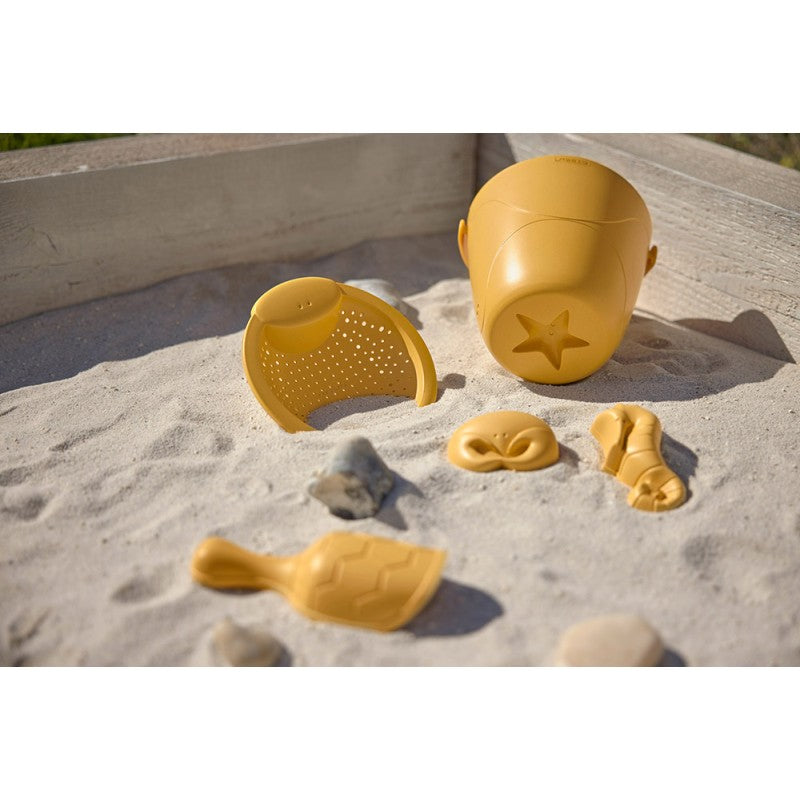 Cubo de playa con accesorios de Lassig