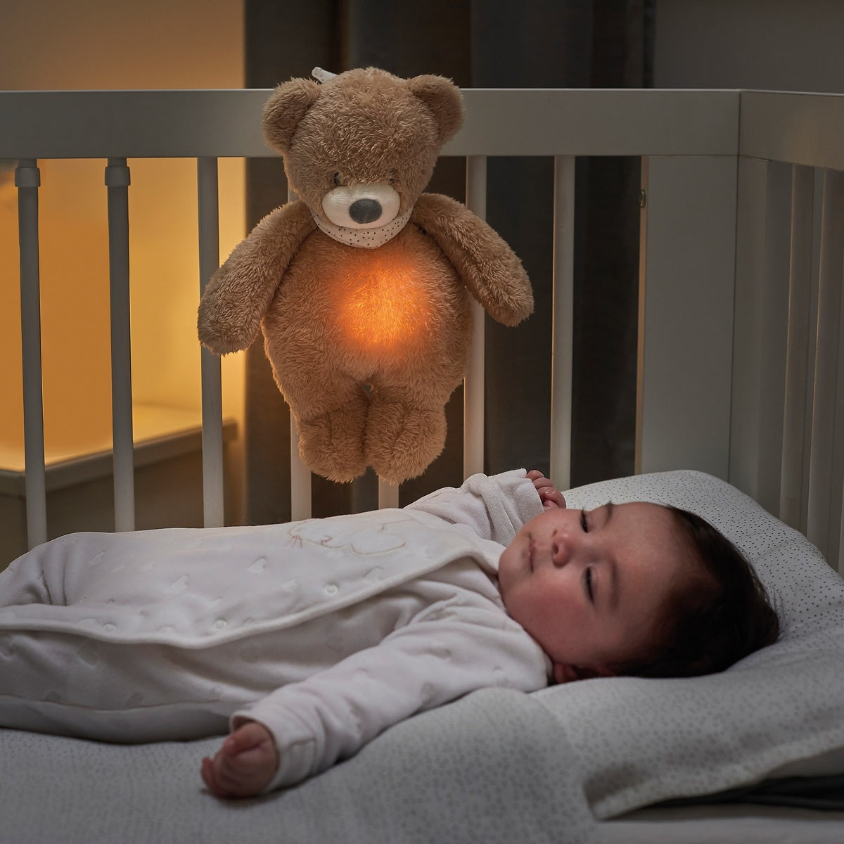 Peluche luz nocturna Sleepy Bear de Nattou